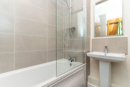 Beresford House, Custom House Square, IFSC, Dublin 1, D01 A977 - Photo 3