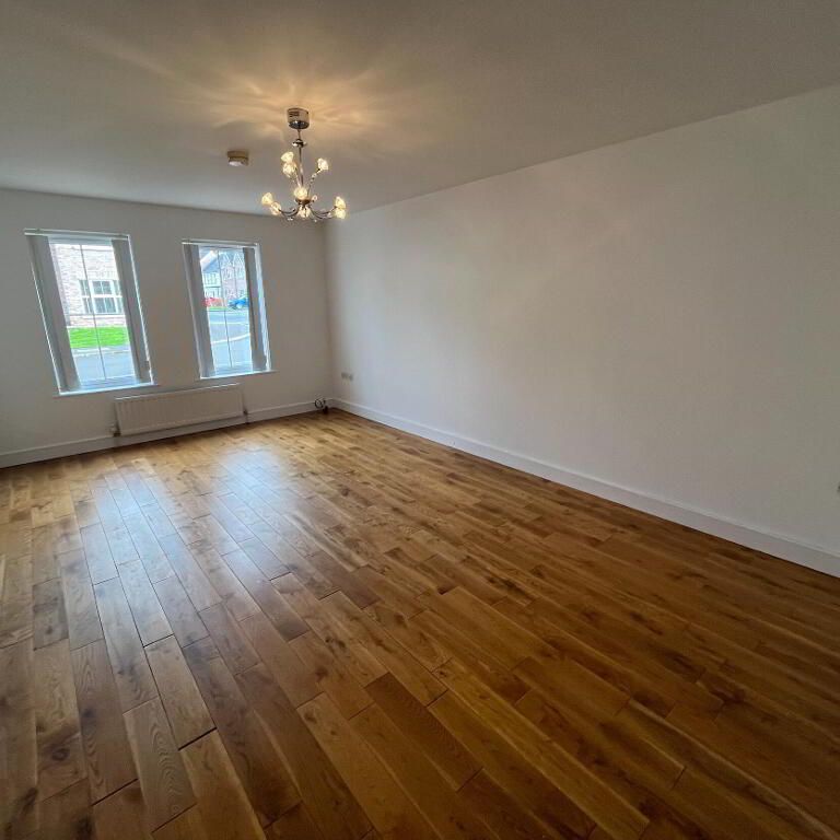 4 Ayrshire Lodge, Lisburn, BT28 2YZ - Photo 1