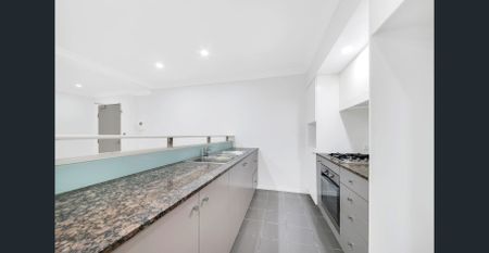 Ground Floor | Courtyard Apartment - Photo 5