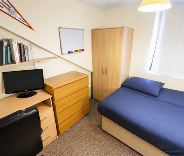 5 bedroom apartment to rent - Photo 3