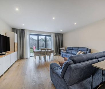 5 bedroom terraced house to rent - Photo 2