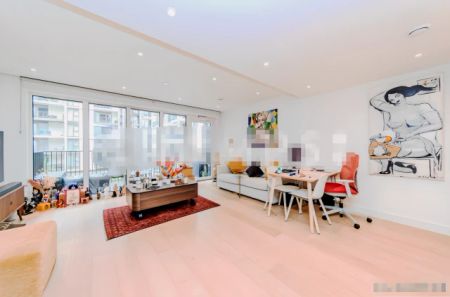 1 Bedroom 1 Bathroom - Photo 2