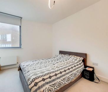 1 bedroom flat to rent - Photo 6