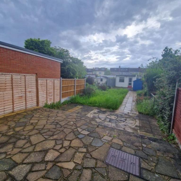 5 bedroom house share to rent - Photo 1