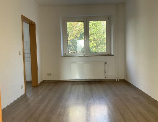 Möbel rein und wohnen! Bezugsfertige 2-Zimmer-Wohnung in GE-Buer - Photo 1