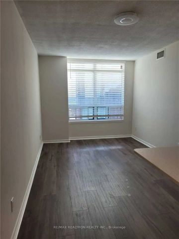 8 Hillcrest Avenue #1703 - Photo 2