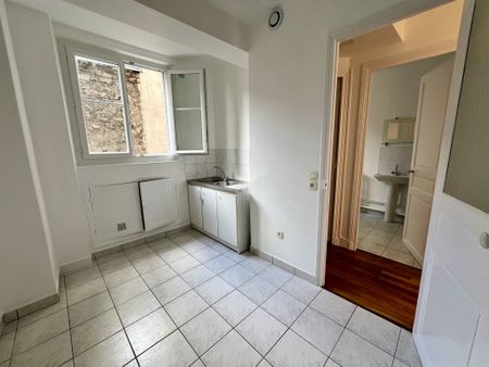 Location Appartement 2 pièces 50m² PARIS 14ème - Photo 2