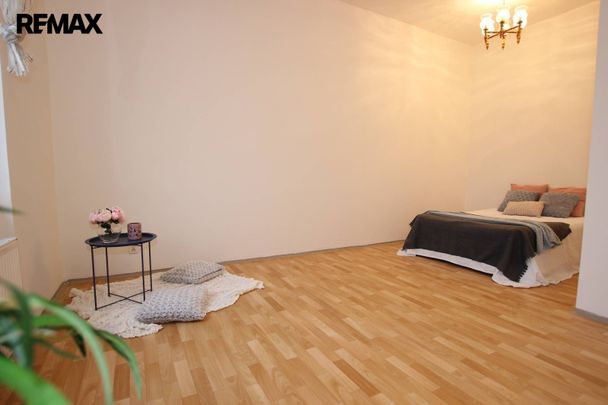 Pronájem bytu 1+kk v osobním vlastnictví 34 m², Louny - Photo 1
