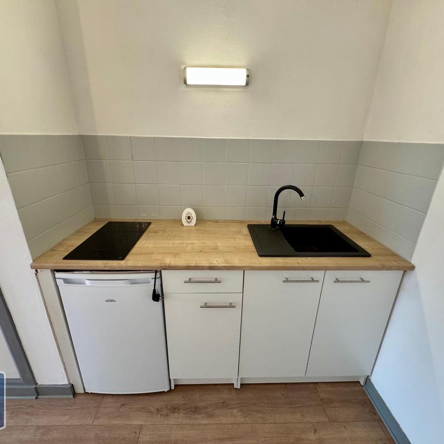 Location Appartement 2 pièces 28m² POITIERS 86000 - Photo 1