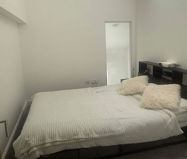 2 bed apartment to rent in The Sanctuary, Gladstone Terrace, Gatesh... - Photo 6