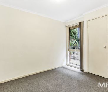 2/30 Highclere Avenue, Mount Waverley - Photo 6