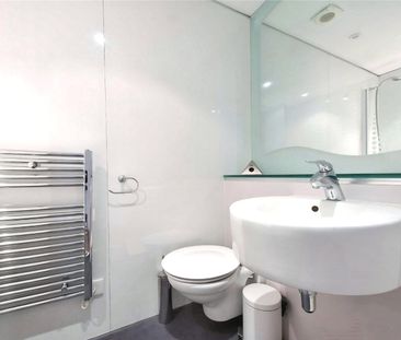 Westminster Bridge Road, London, SE1 7XA - Photo 2