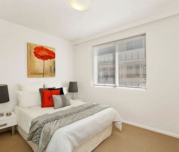 Light-Filled 1-Bedroom Gem in the Heart of Armadale - Photo 1