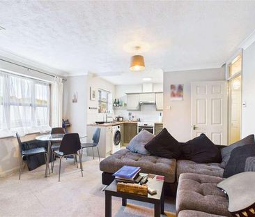 Wilton Hill Court, Wilton Road, Redhill, Surrey, RH1 - Photo 6