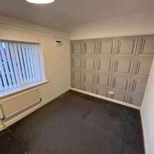 3 bedroom property to rent in Warrington - Photo 1