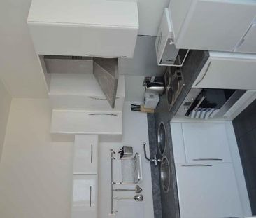 1 Bed Penthouse, The Crescent, M5 - Photo 1