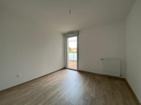 Location Appartement 3 pièces 66m² TOULOUSE 31100 - Photo 4