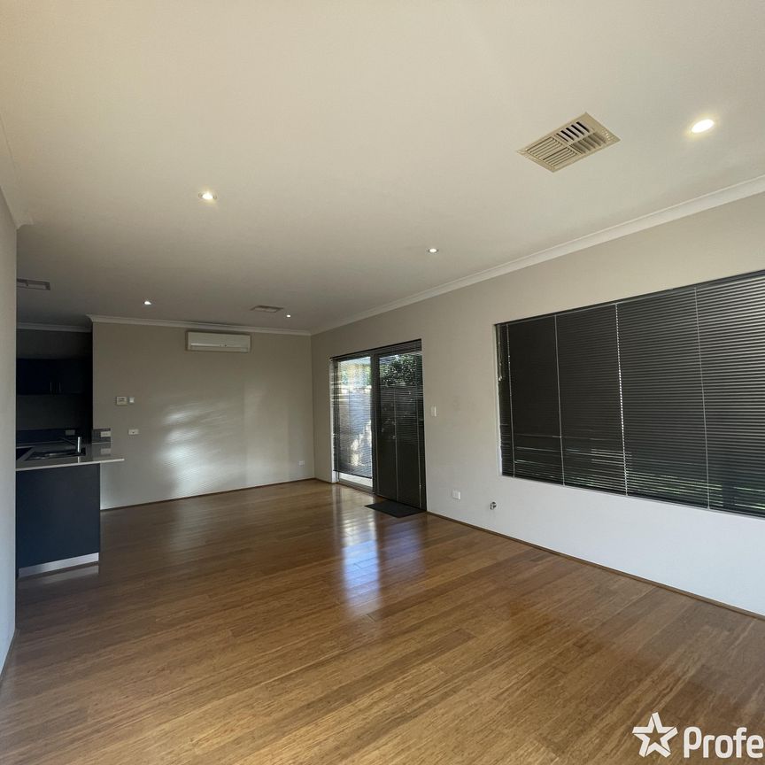 20B Stainsby Turn, Canning Vale WA 6155 - Photo 1