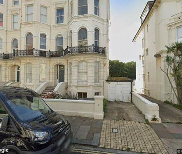 2 Bed Semi-Detached House, St. Aubyns, BN3 - Photo 1