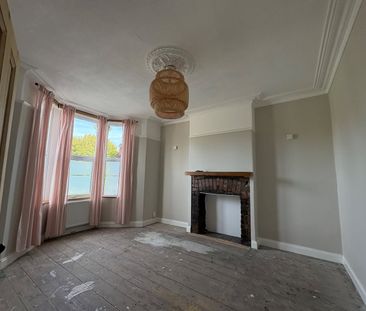 2 Bed Semi-Detached House, New Cheltenham Road, BS15 - Photo 1