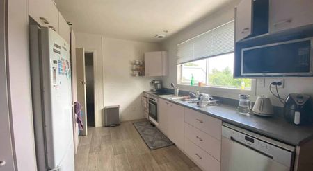 3 Bedroom in Mersey Place - Photo 5