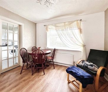 Glovers Lane, Netherton, Merseyside, L30 - Photo 3