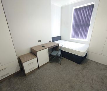 Gilroy Road, Kensington. - Photo 5