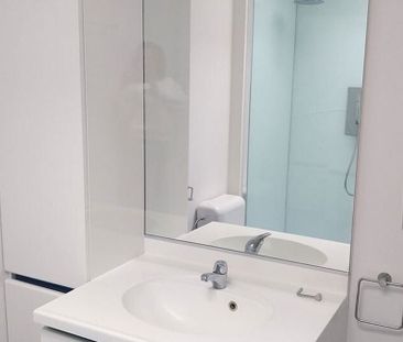 Appartement te huur in Genk voor € 1.000 met 3 slaapkamers - Foto 3