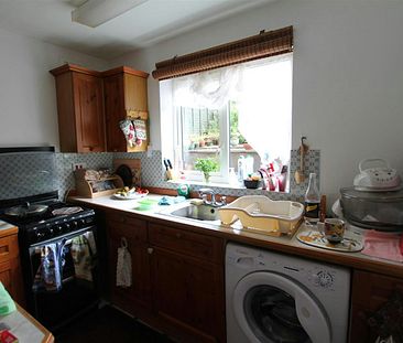 Combe Close, Leicester, LE3 - Photo 2