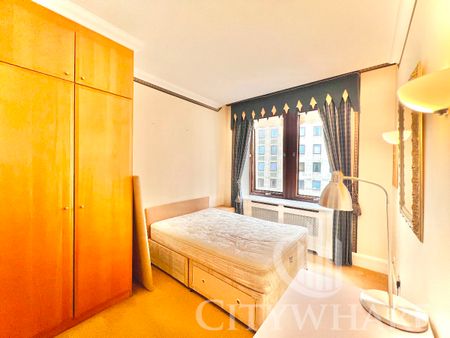 Flat , Whitehouse Apartments, Belvedere Road, London - Photo 4