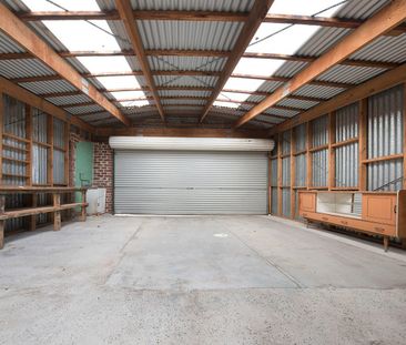 154 Gladstone Avenue, Northcote VIC 3070 - House For Rent | Domain - Photo 6