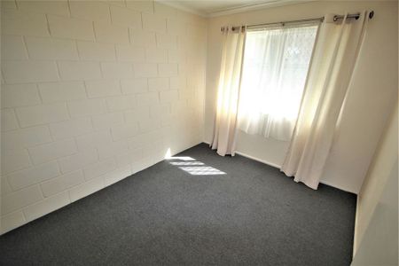 Two Bedroom Unit in a Quiet and Central Complex! - Photo 2