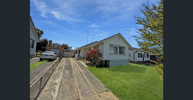 A Home That Welcomes You — 3 Kathleen Street, Morwell - Photo 1