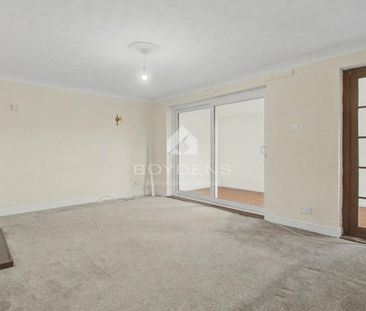 Craigfield Avenue, Clacton-on-Sea - Photo 1