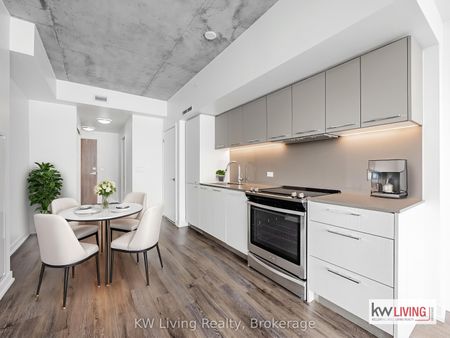 Riverside Square Lofts 15-45 , #621 - Photo 3