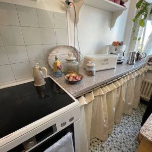 3-room apartment, 5 minutes walk from the city center with balcony - Photo 2