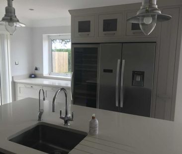 4 bedroom barn conversion to rent - Photo 6