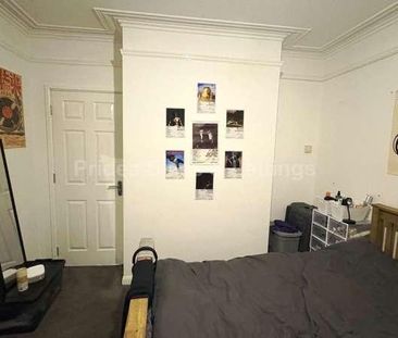 Newcombe Road, Southampton, SO15 - Photo 3