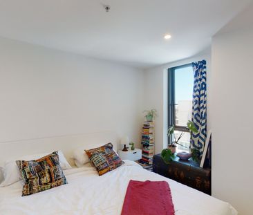 Sleek and Modern with Amazing City Views - Photo 6