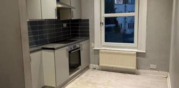 2 bedroom property to rent - Photo 2