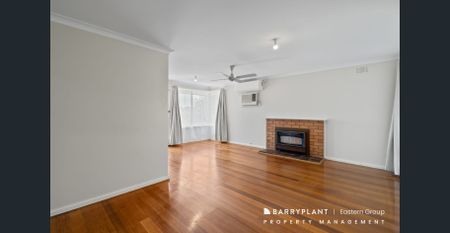 Refreshed, Light & Bright Home in Bulleen (Garden Maintenance Included!) - Photo 3