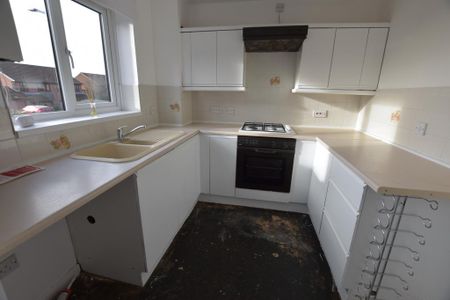 2 bedroom townhouse to rent - Photo 4