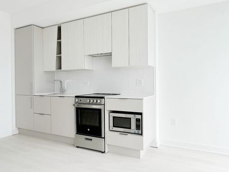 For Lease - 3900 Confederation Parkway Unit# 4705, Mississauga, Ontario - Photo 2