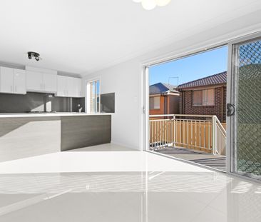 75 Ludhiana Glade, Schofields NSW 2762 - Townhouse For Rent | Domain - Photo 4