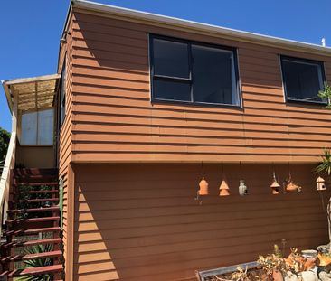 A/52 Rosamund Avenue - Photo 1