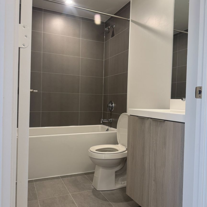 For Lease - 8 Widmer Street Unit# 2312, Toronto, Ontario - Photo 1