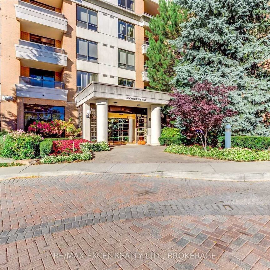 For Lease - 18 Sommerset Way Unit# 1007, Toronto, Ontario - Photo 1