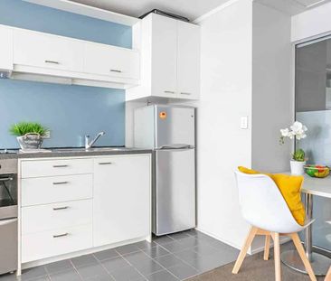 Two Bedroom Apartment in Aura - Photo 4