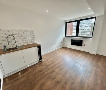 Carlton Square, Nottingham, Carlton - Photo 5