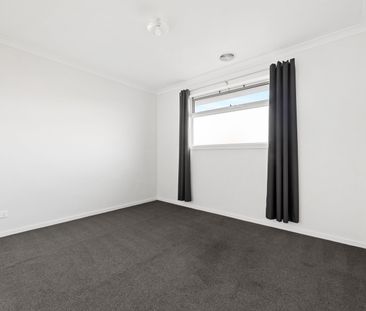 15A Dunedin Street, Maidstone VIC 3012 - Photo 4